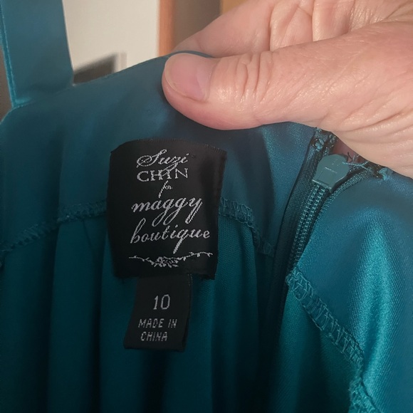 $140 Suzi Chin for Maggy Boutique teal cocktail dress with ruching. Sz 8 or 10 - Picture 4 of 12